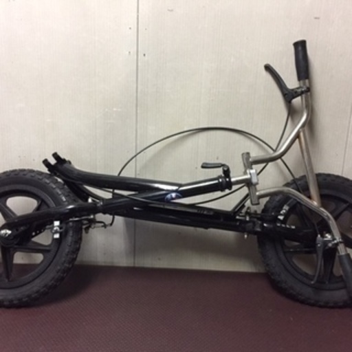 ☆大人用 折りたたみ VeLo スクーターバイク タイヤ空気入れ可能