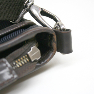 本物 Burberry/バーバリー ショルダーバッグ ブラックレーベル メンズ