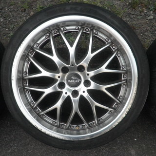 「商談中」１８インチ、ｐｃｄ１０８、ボルボ・ジャガー等、７.５Ｊ４５、