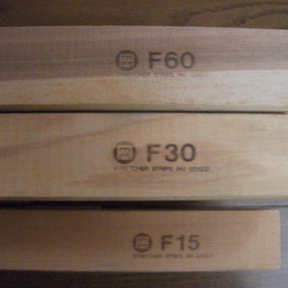 油絵用　麻キャンバスのロール2本、木枠3セット