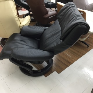 取りに来て頂ける方限定！himolla(ヒモラ)の1人掛けリクライニングチェアのご紹介です！