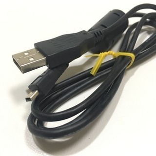 USBと何かを繋ぐコード