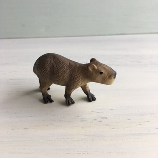 カピバラのフィギュア もっち 春日のフィギュアの中古あげます 譲ります ジモティーで不用品の処分