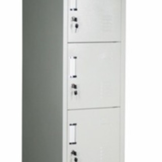【中古品】スチールロッカー 3個