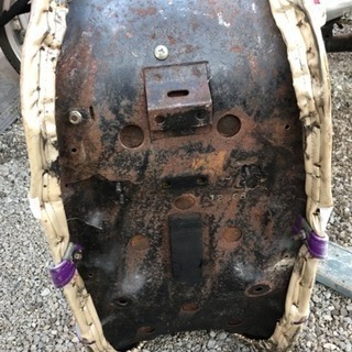 CB250N 3段シート