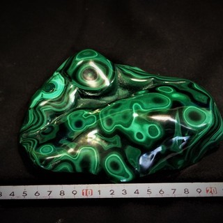 マラカイト(Malachite)1.8㎏原石磨き　コンゴ産孔雀石...