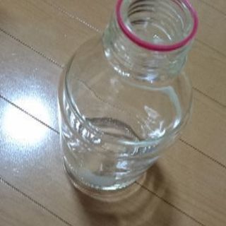 ビン（花瓶、ガラス容器、水槽）