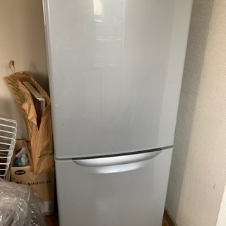 【引き取り限定】ナショナル製冷蔵庫 135L 2006年製