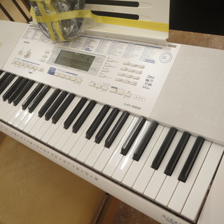 引取限定】【小倉南区葛原東】 カシオ キーボード ピアノ LK-222