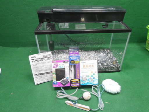 ☆中古品 水槽 エアーポンプ フィルター付き 他色々備品付き！！サイズ：横600×奥300×360㎜☆