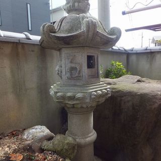 石灯籠・庭石 日本庭園　無料　引き取り限定 