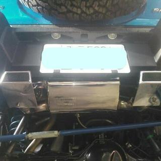 新型ジムニー　スクエアダブル出しマフラー