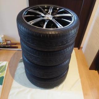 コンパクトカーアクアやキューブ等に