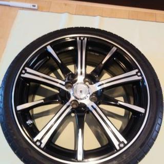 コンパクトカーアクアやキューブ等に