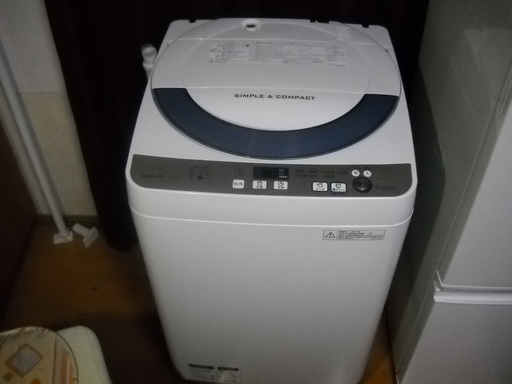 配達設置無料　美品　シャープ　全自動洗濯機 5.5kgES-GE55R-H