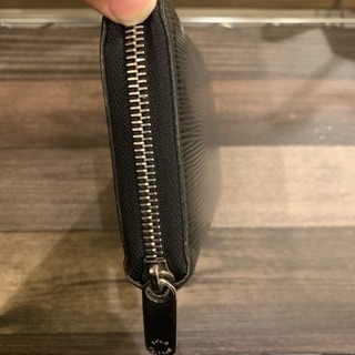 ルイヴィトン エピ 財布