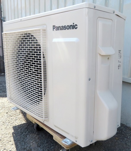 未使用●Panasonic《壁掛けルームエアコン》CS-711CXR2-W　20～30畳　11年 j