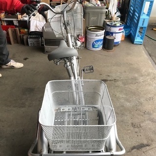 値下げ【走行少】大人用 三輪自転車 3段切替 ライト付き 前輪20インチ 後