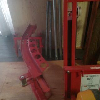 中古瓦荷揚げ機（予約あり）