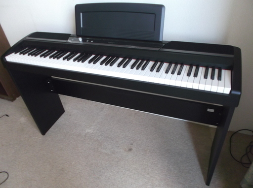 KORG製　デジタルピアノ 　SP-170S
