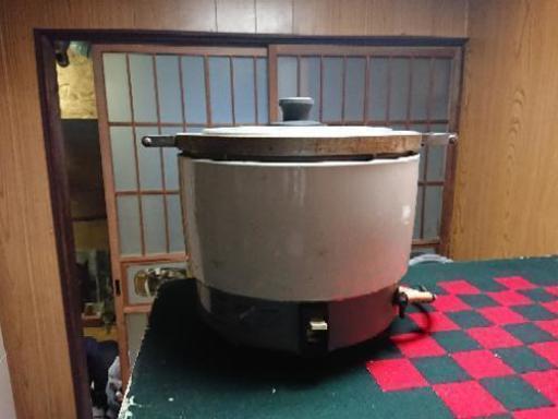 業務用ガス炊飯器