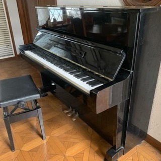 YAMAHA アップライトピアノ　黒 YAMAHA アップライトピアノ 黒