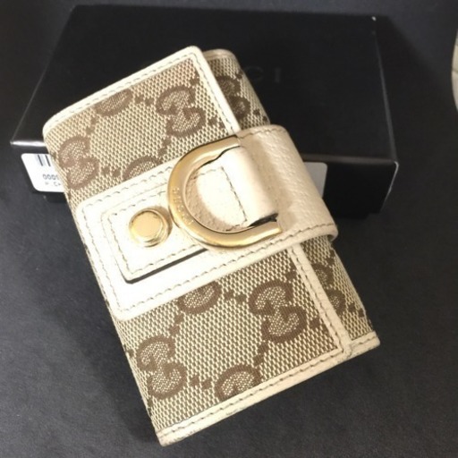 GUCCI グッチ GGキャンバス×白レザー 6連キーケース 中古美品 ワケあり