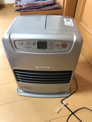 石油ヒーター  商談中