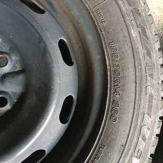 スタッドレスタイヤ ホイール付き4本 