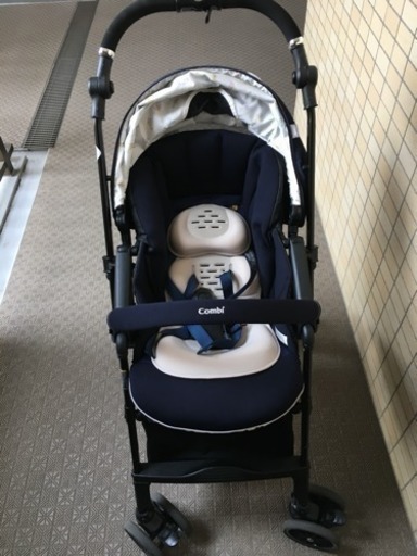 コンビ ベビーカー スゴカル4キャスcompact（さらすやエアスルーシート