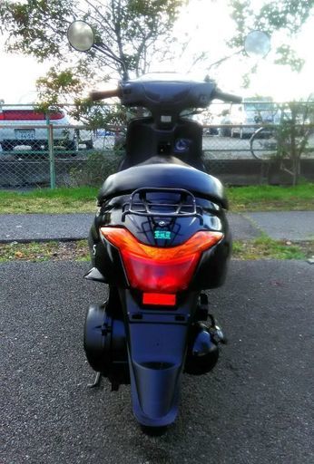 とても良いエンジン。鈴木（Let's5）バッテリーは新品です。エンジン