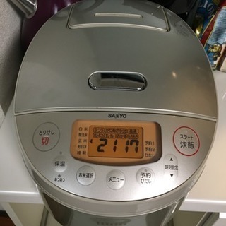 【中古美品】サンヨー炊飯器 圧力IH  おどり炊き 5合