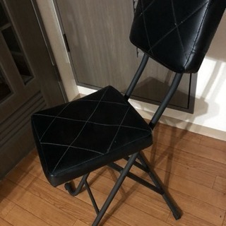 【取引中】折りたたみ椅子(スイートデコレーション)