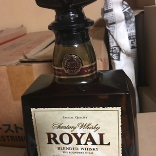 ウイスキー ローヤル  角瓶