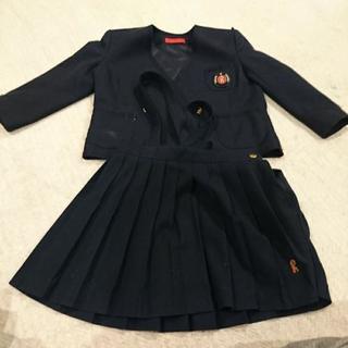 葛飾若草幼稚園の制服ロベルタです。サイズは120です。