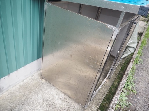 ステンレス製犬小屋 半年間使用 大型犬・超大型犬用
