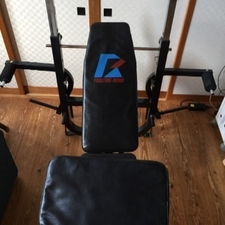 ファイティングロード製のキングofベンチ