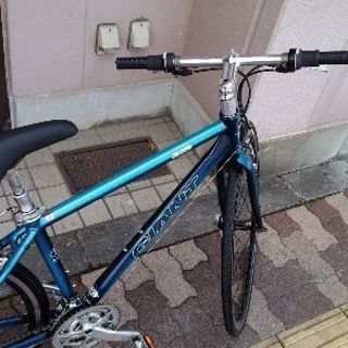 旧モデル]GIANT ESCAPE R3 700cクロスバイク(XS) アルミ/24speed