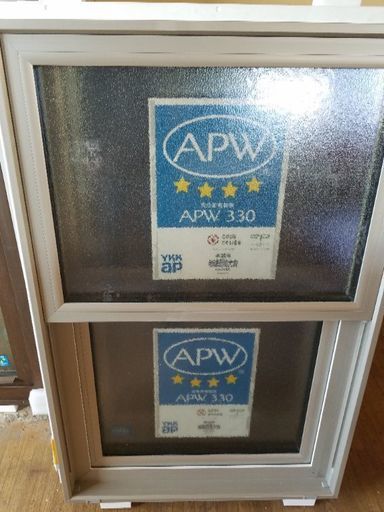 新品樹脂サッシ APW440各種