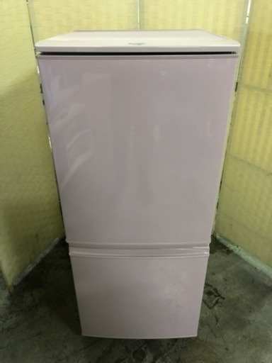 ピンクの可愛いSHARP2ドア冷蔵庫☝️