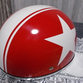 バイク用　ヘルメット　赤　2011年製