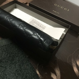 GUCCIの財布