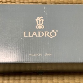 値下げ☆LLADRO リヤドロ リトルデイジー 陶器 人形 スペイン 【公式通販】