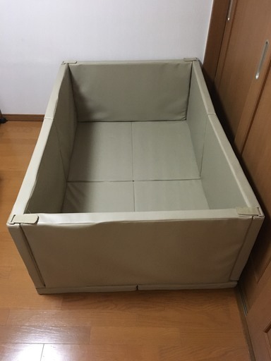 ☆お届け相談☆美品☆ベビーサークル・プレイマット＿クッションゲート・折りたたみ・組立簡単・キッズスペース