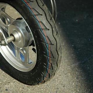 前後タイヤ、バッテリー、オイル、プラグ新品交換済み！ ホンダ