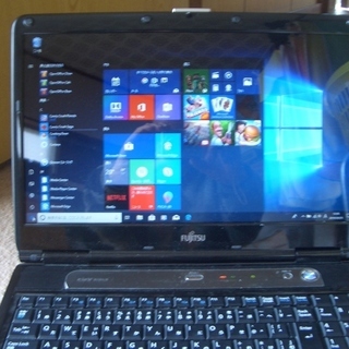 Core i3 ノートパソコン FMV-BIBLO NF/G50 すぐに使用できます