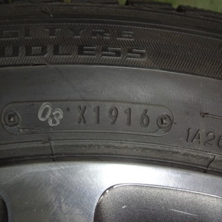 225/55R18 WINTER MAXX SJ8 ジープコンパス純正ＡＷ付き