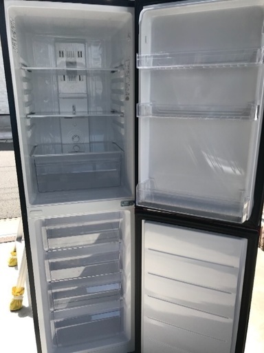 取引中2014年製大宇冷凍冷蔵庫鏡面仕様240L。千葉県内配送無料。設置無料。