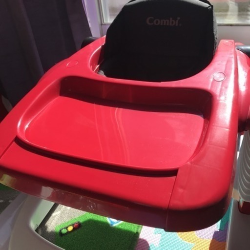 コンビ オールインワン ウォーカー ハチベエ 大垣のベビー用品 歩行器 の中古あげます 譲ります ジモティーで不用品の処分