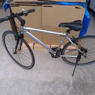 美品☆PRECISION SPOTS[プレシジョン スポーツ]700c クロスバイク